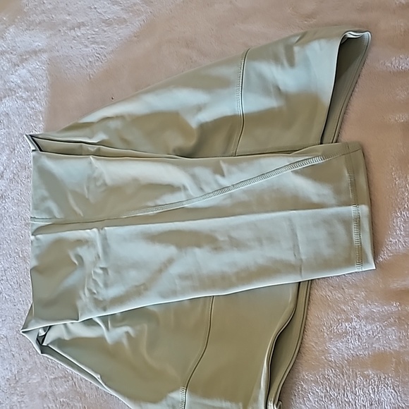 Old Navy Leggings (Plus Size) - Picture 2 of 6